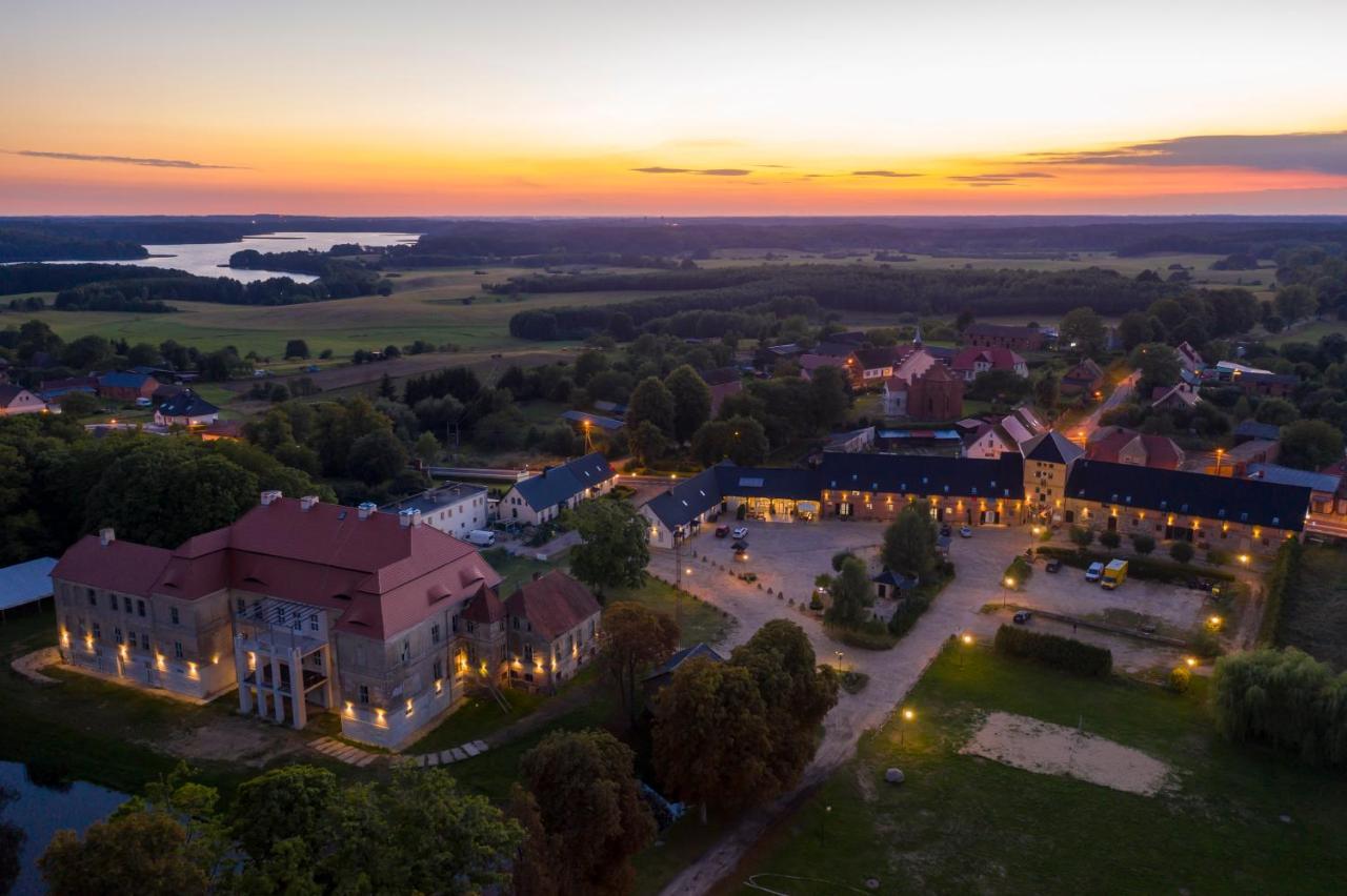 Hotel Palac Siemczyno Esterno foto